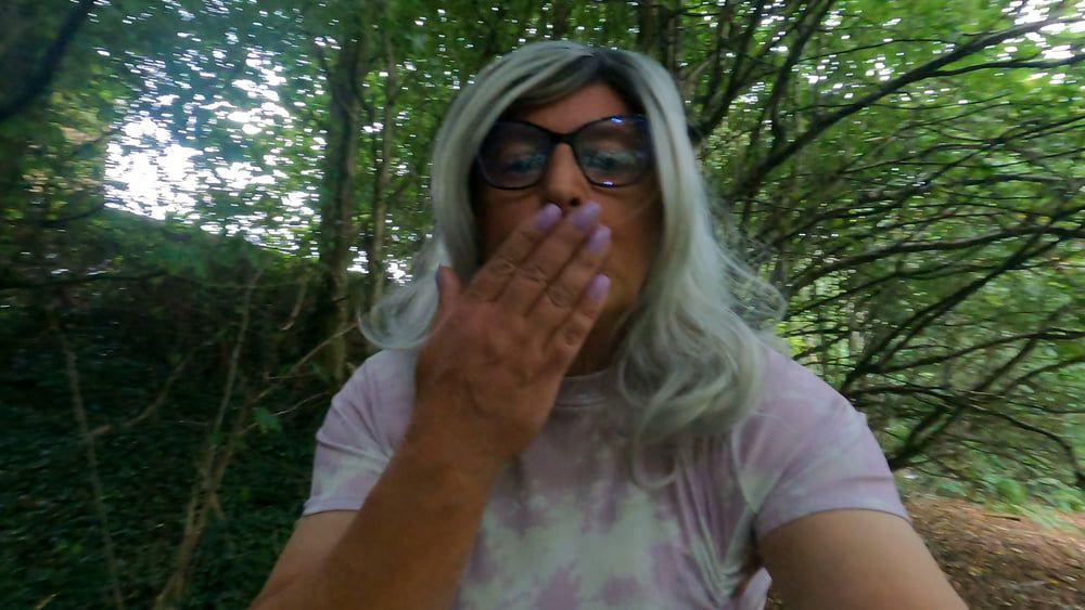 Amateur crossdresser Kellycd2022 masturbating in the wood #18