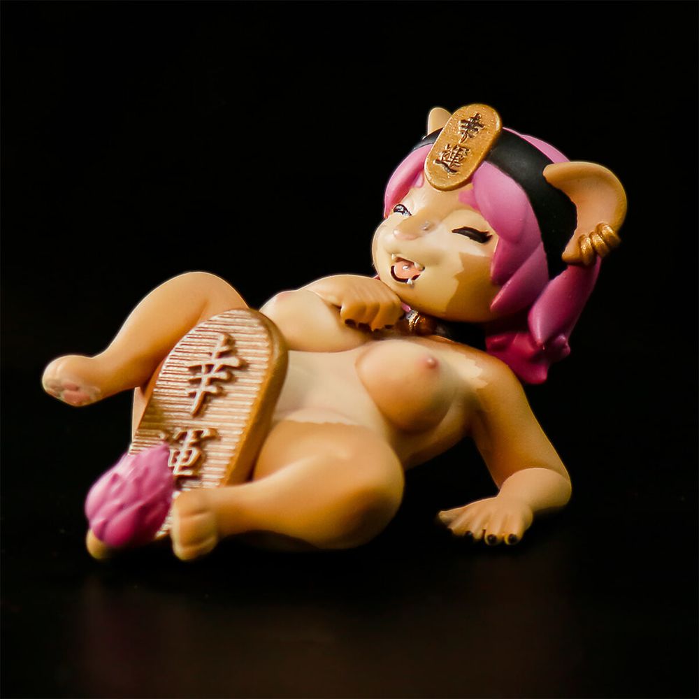 Lucky Lioness Furry Figure #16