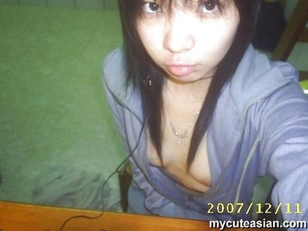 Selfshot cute Asian pussy masturbation #13