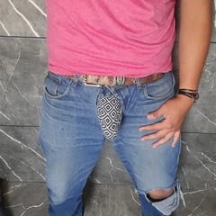 My bulge in this lended underware.