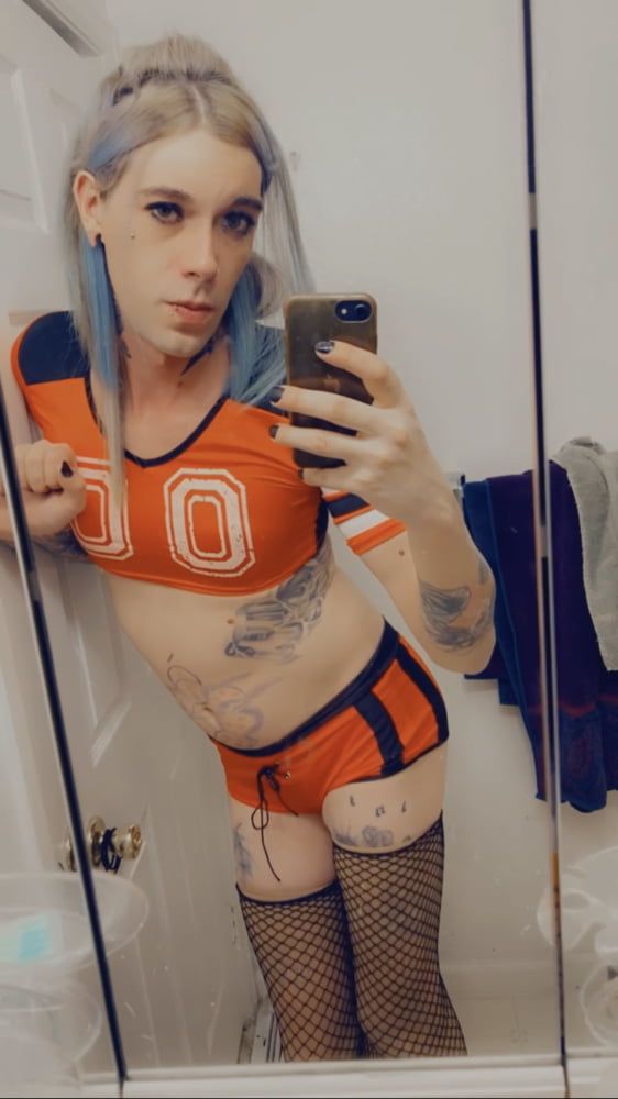 Sexy Sports Babe #49