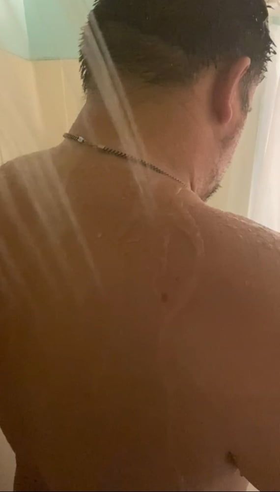 Hot tattooed Dad muscles beard caught in shower by princess #5