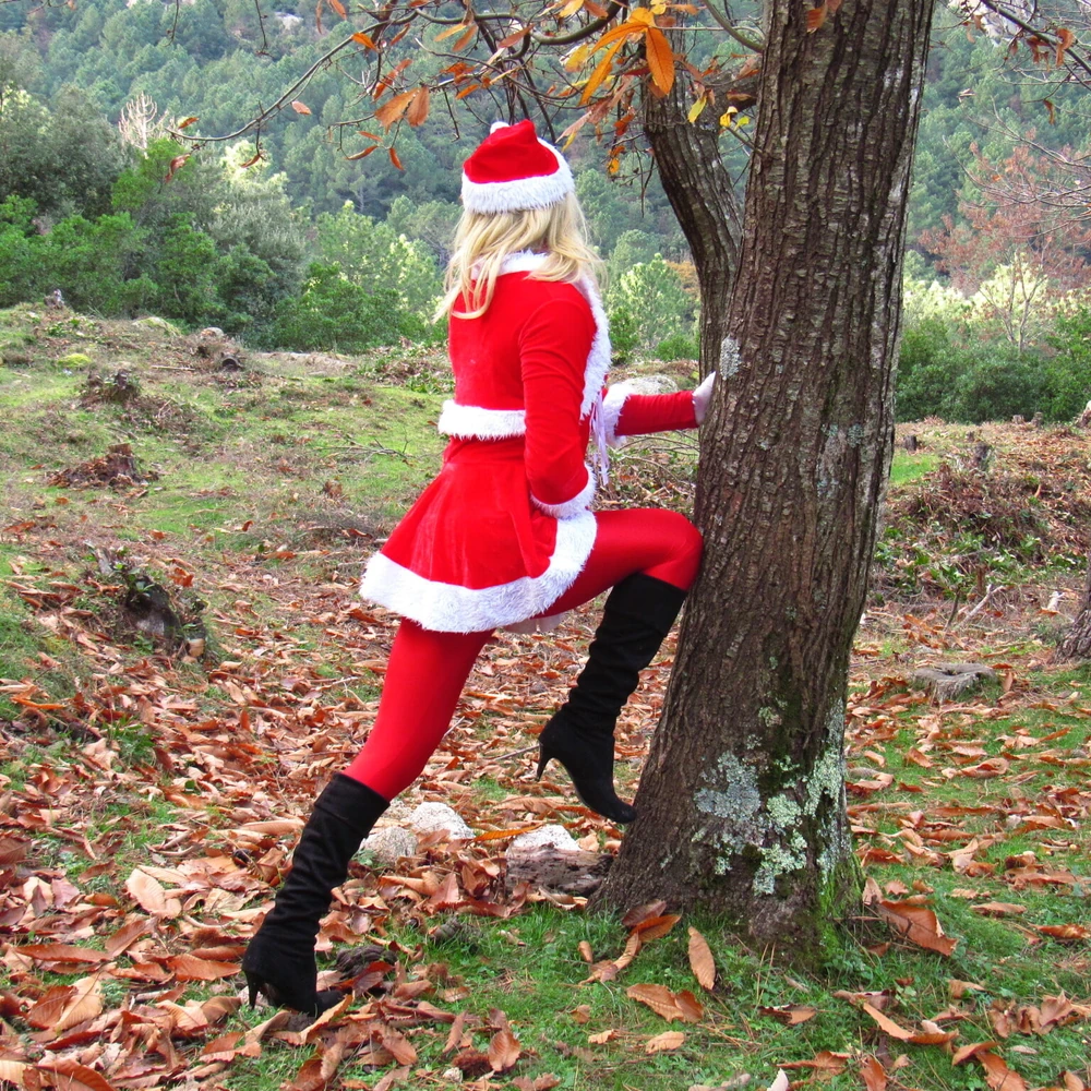 Shy snowflake shows off her ass in stockings. #42