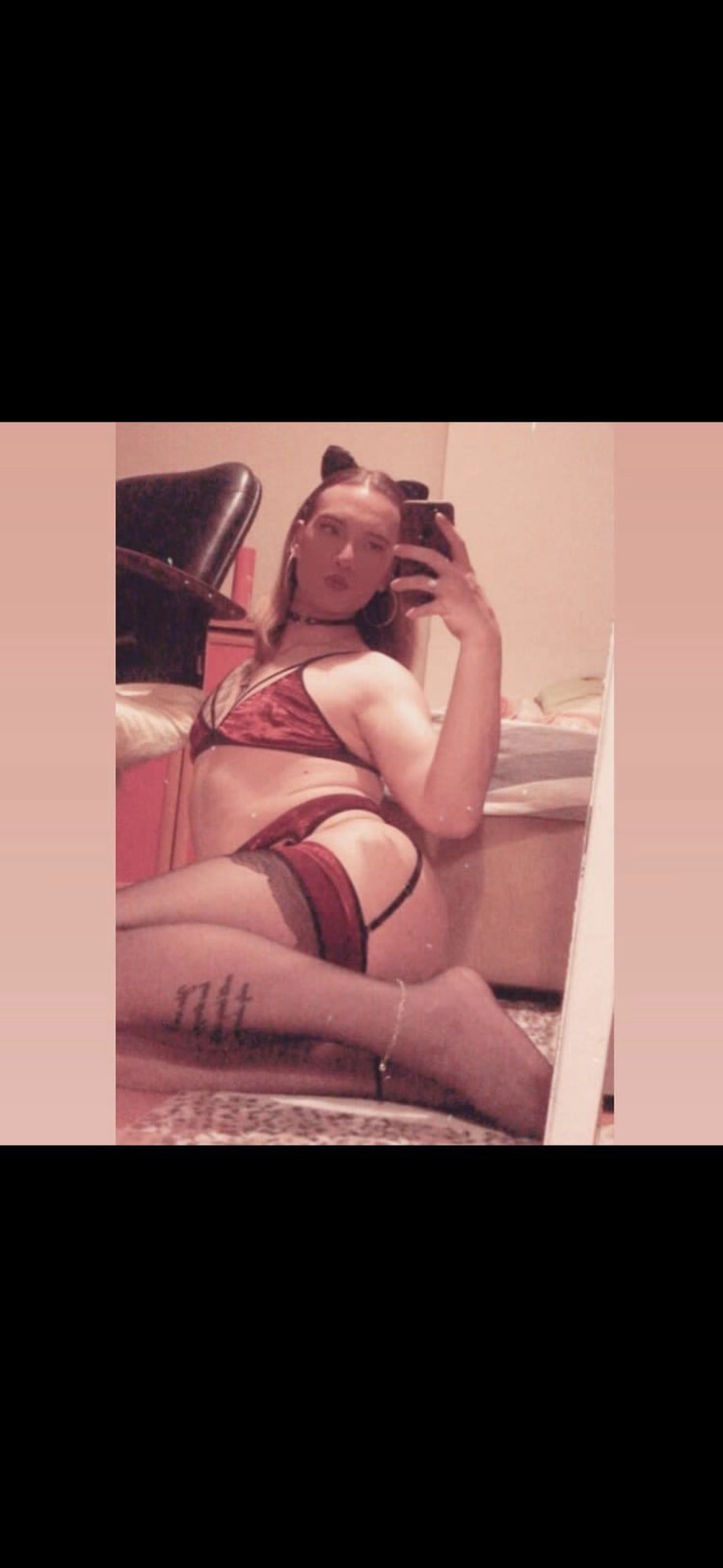 Merve Rose 