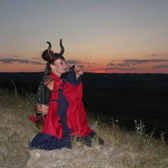 Queen of Sunset