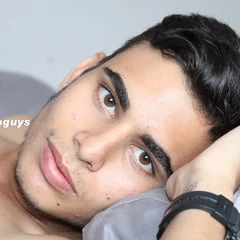 Sukcing a Beautiful Young Boy