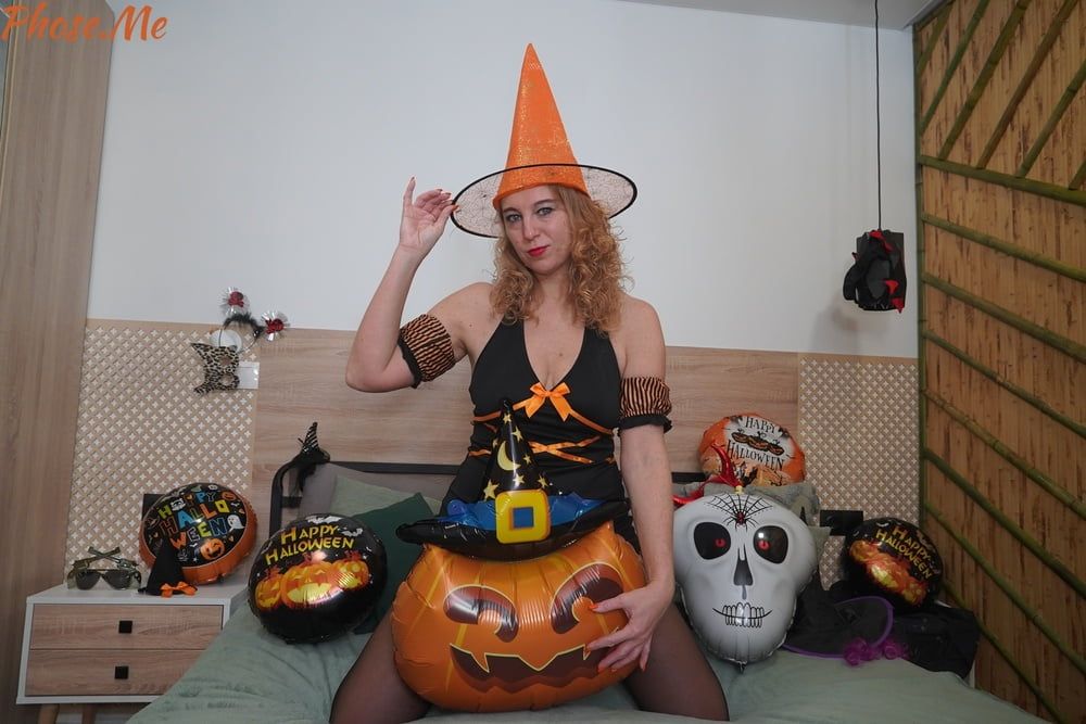 Marta Is A Horny Witch For Halloween #7