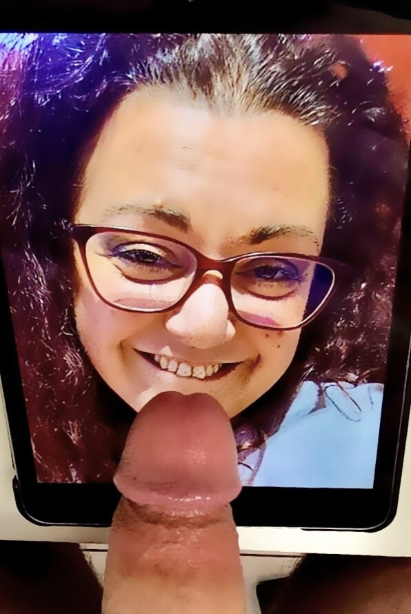 Roberta cumtributed from a fan 