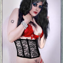 Amelie Red Bra 2