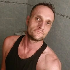 Tom