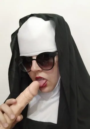 nun         