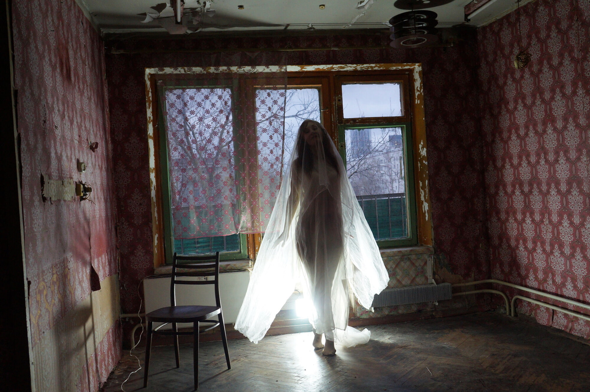 Ghost in a-maj in abandoned House #17