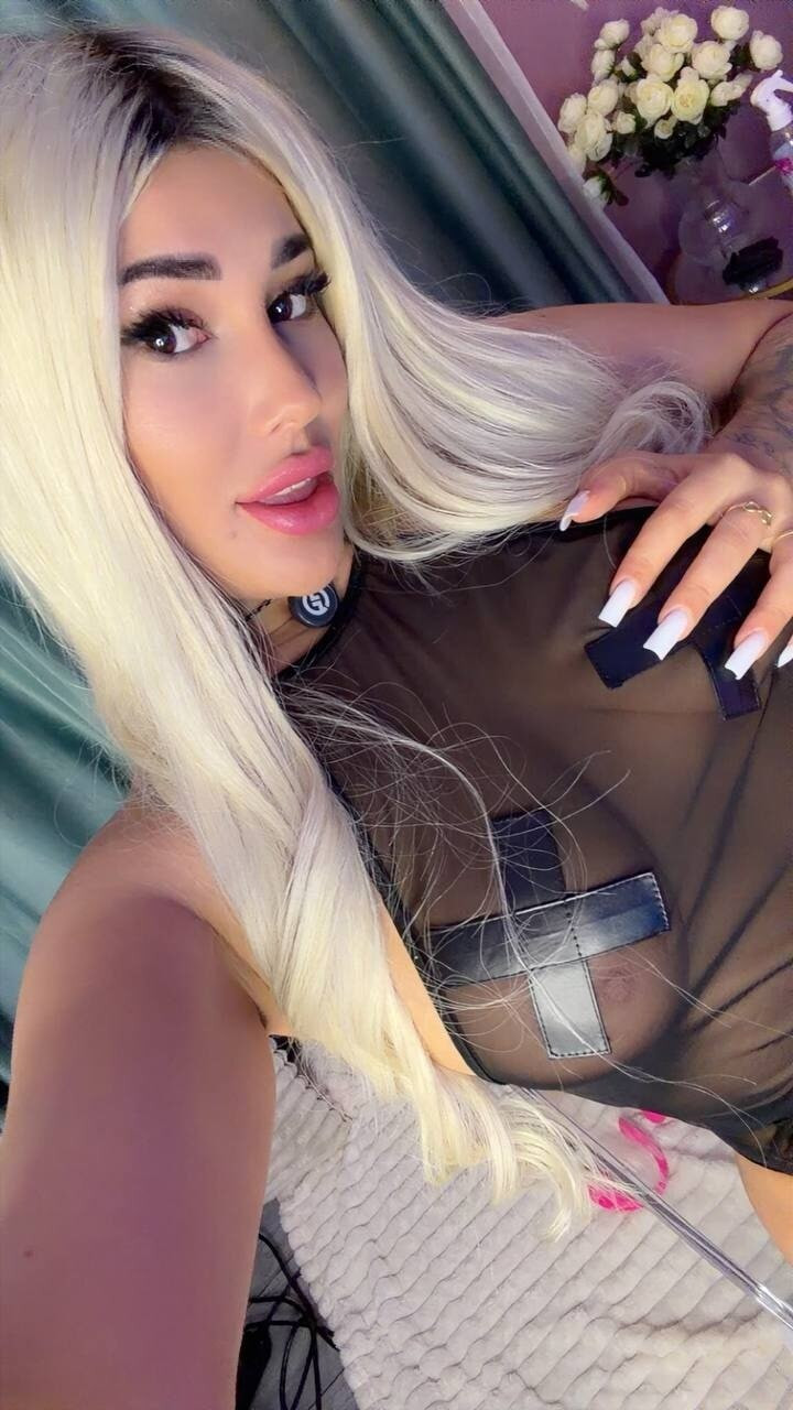 Queen #6