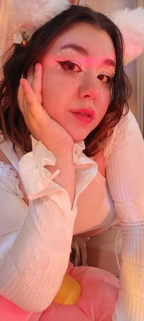 Lilly Free Photos #36