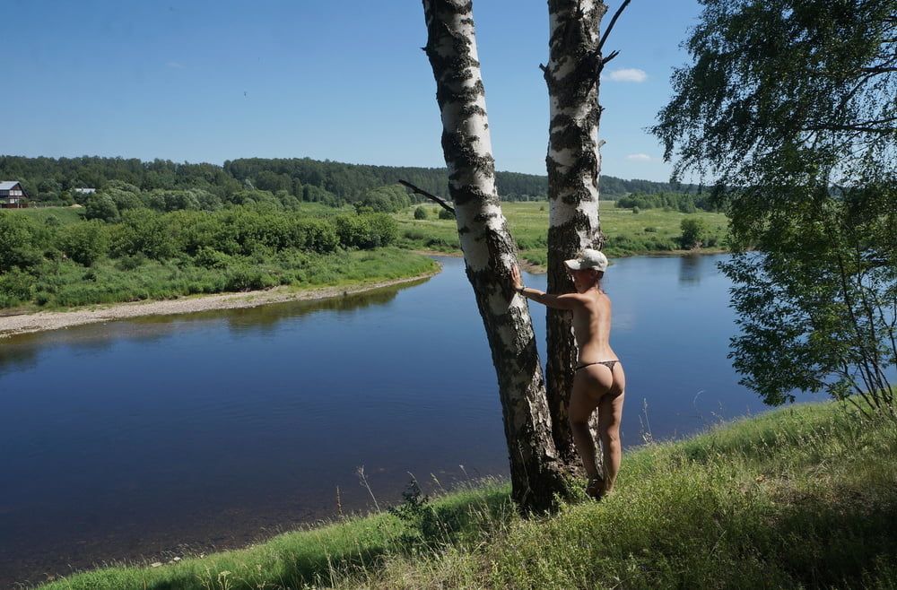 Nude near birch upon Volga #10