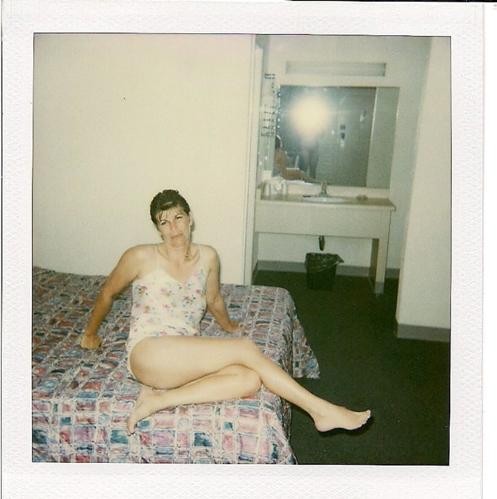 Vintage Sexy Polaroid Pictures #8