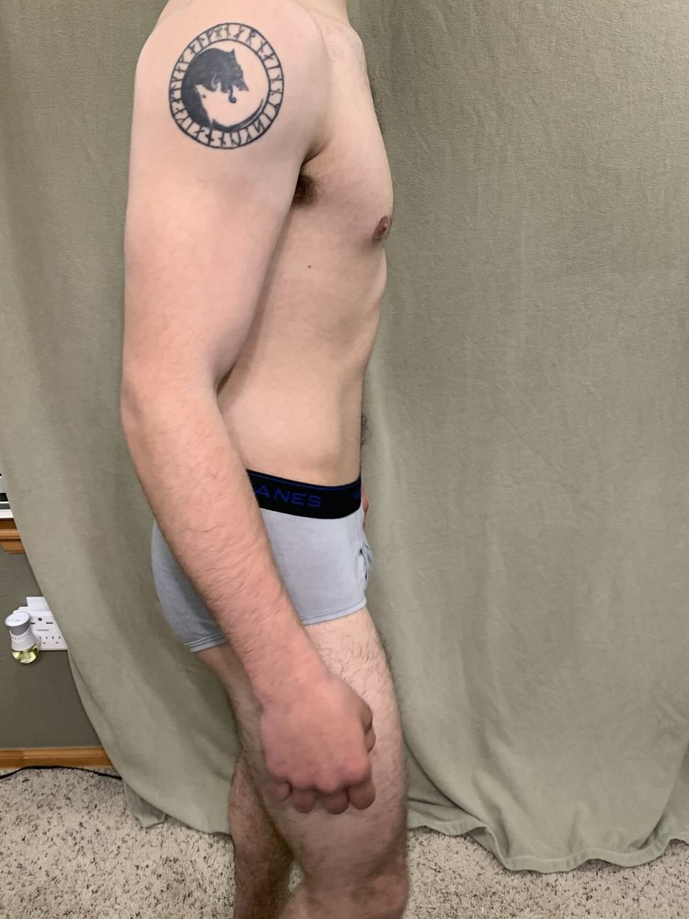 More underwear modeling pics! #5