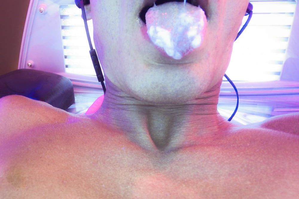 Masturbating in Tanning Bed &amp; Eating My Own Cum!