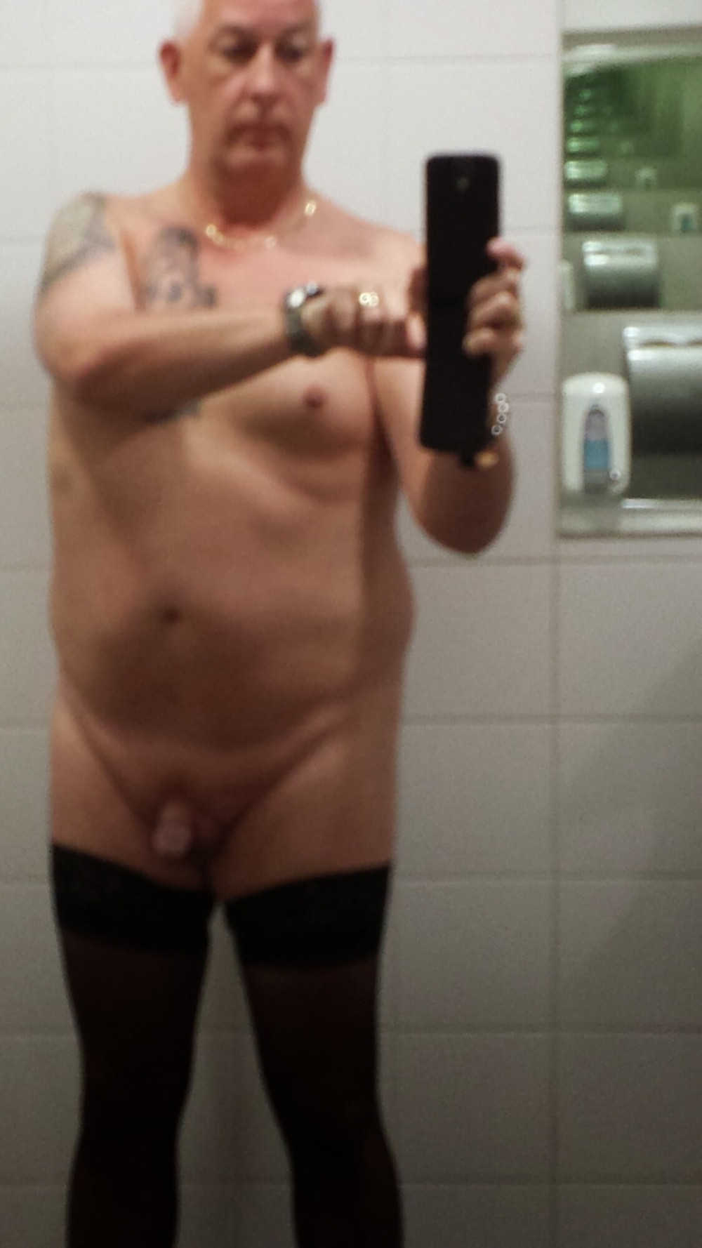 Public dare, will I get caught? #2