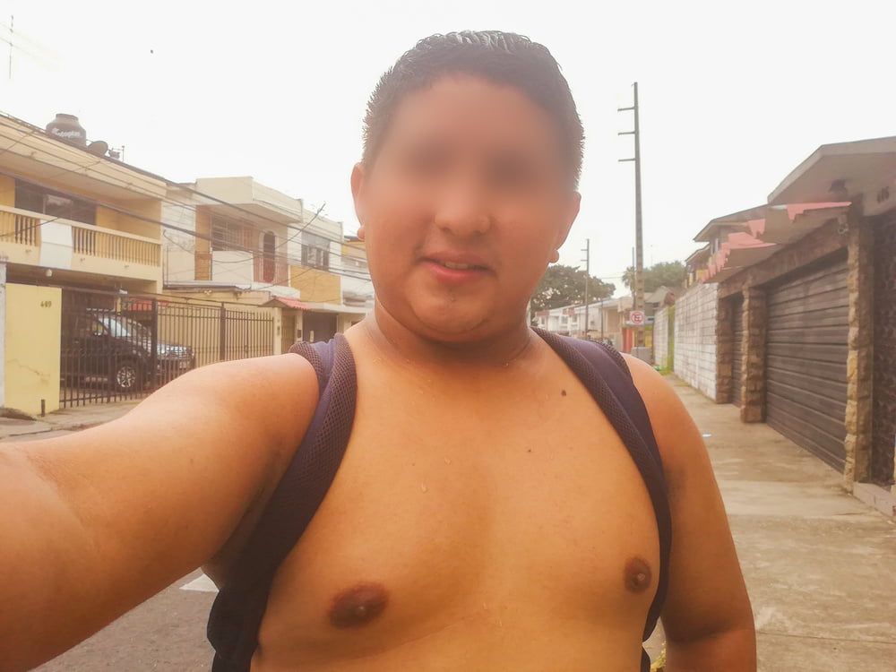 Yop sin Camiseta en las Calles 01 #11