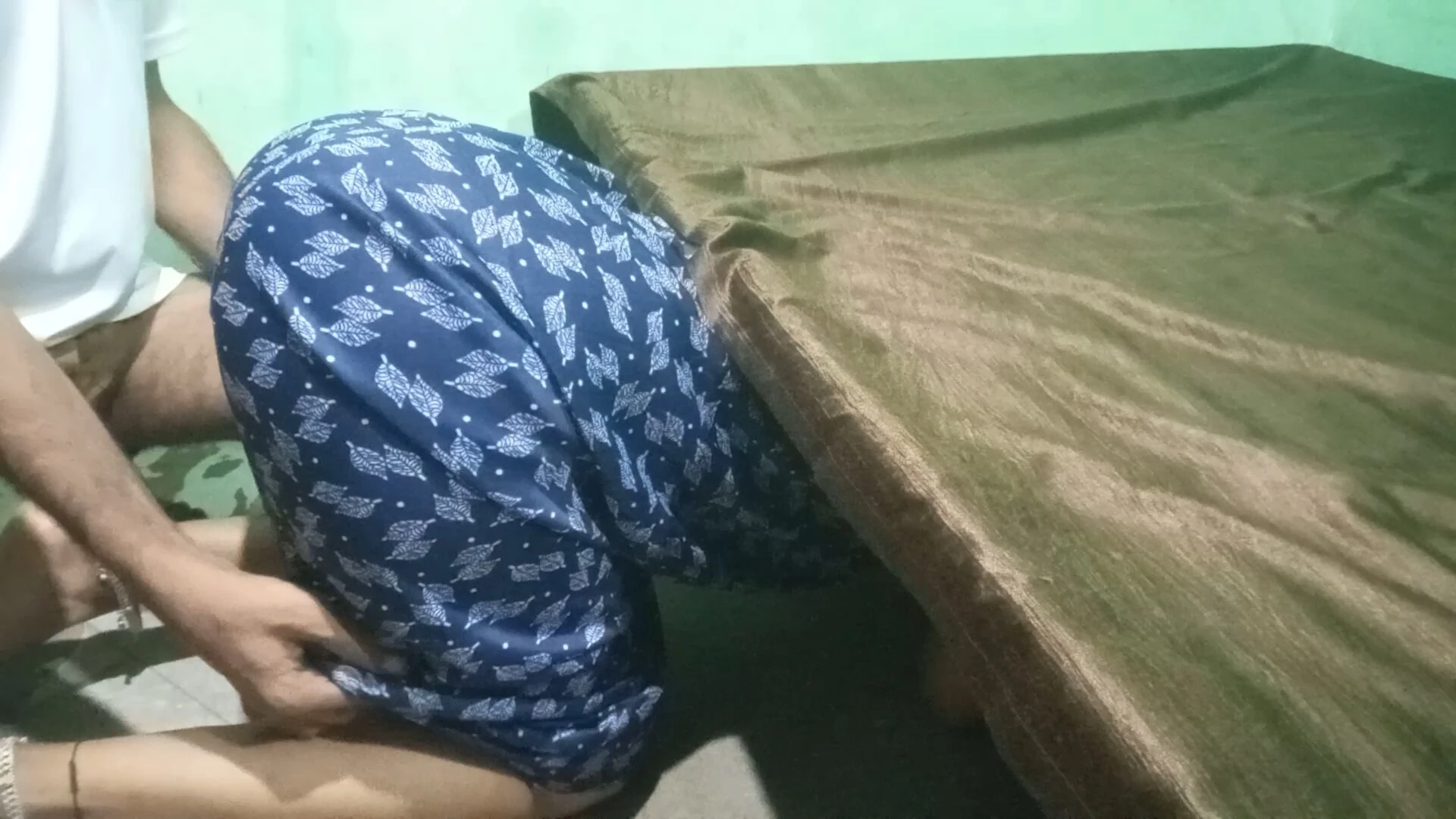 Tamil aunty big ass photo #34