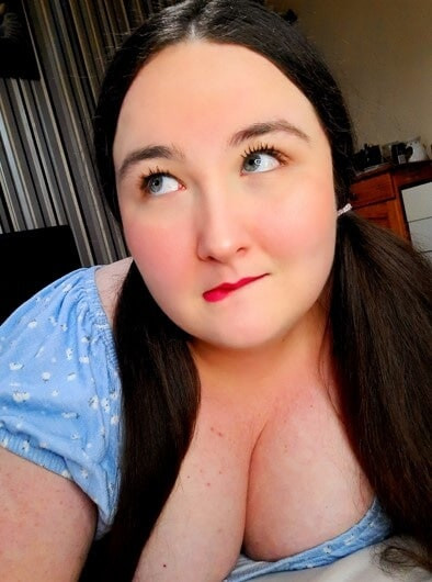 FILTHY BRITISH BBW GIRL