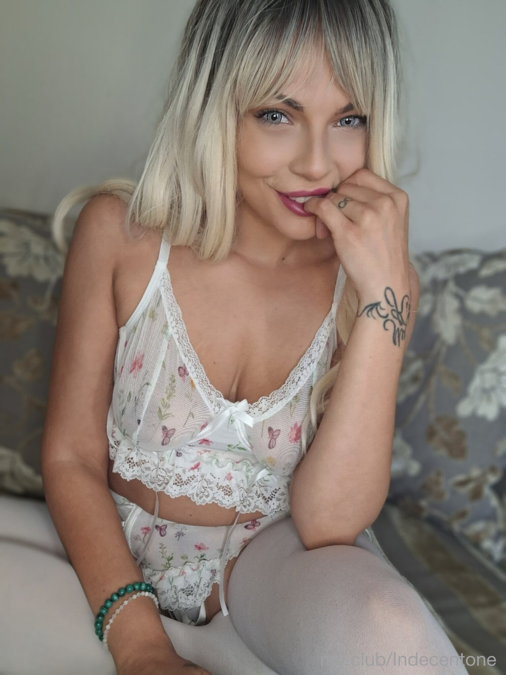 Indecentone  Free Photos #40