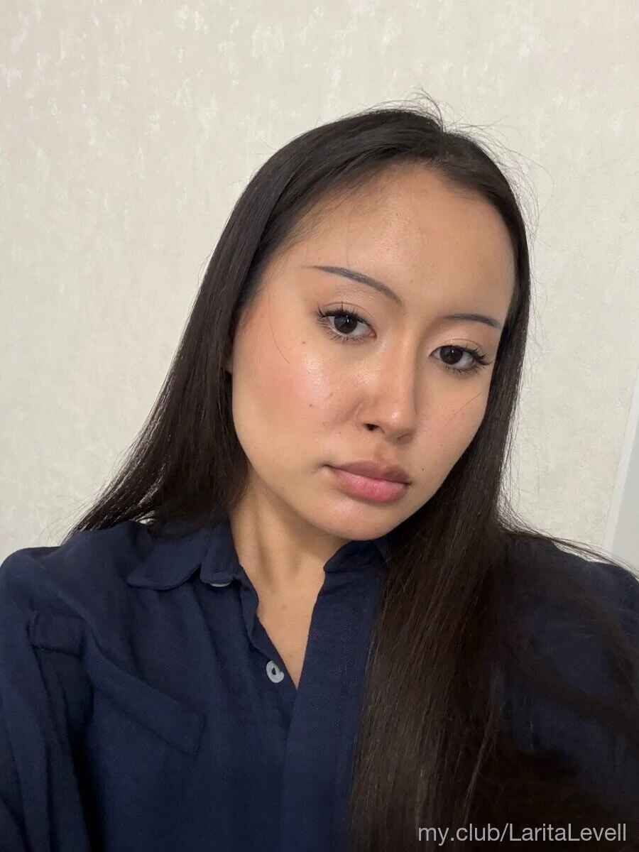 免费Lylly照片