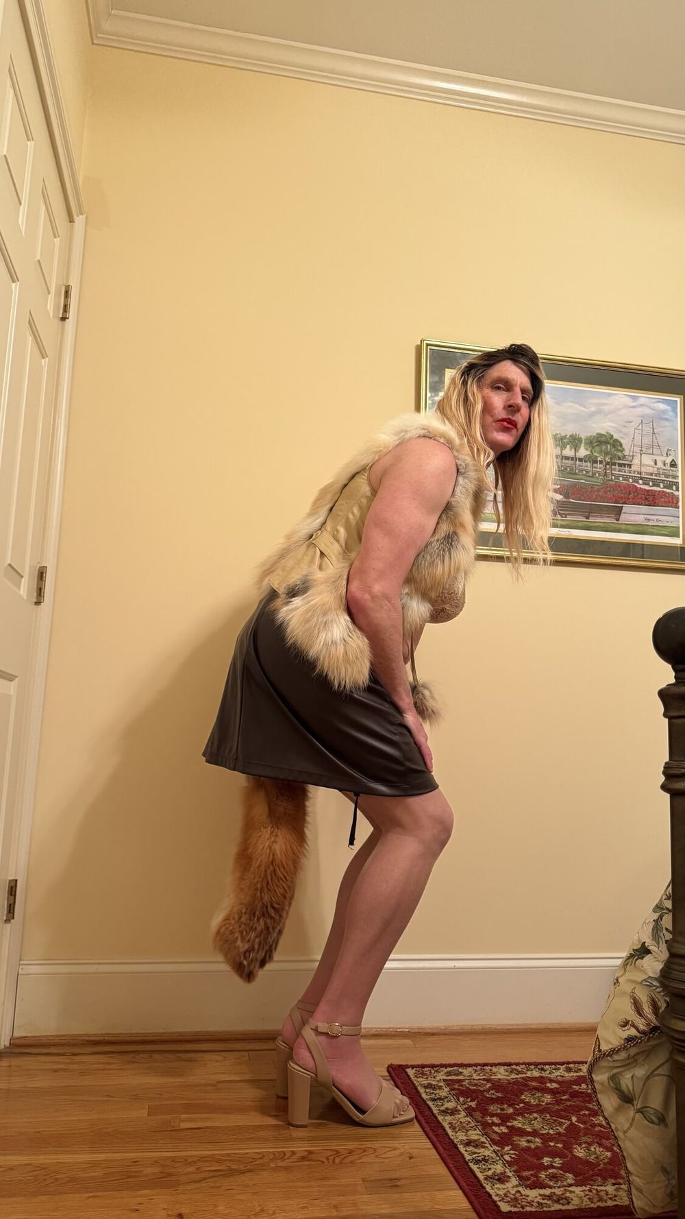 Long Blonde Hot Crossdresser Transvestite Fur Prostitute  #19