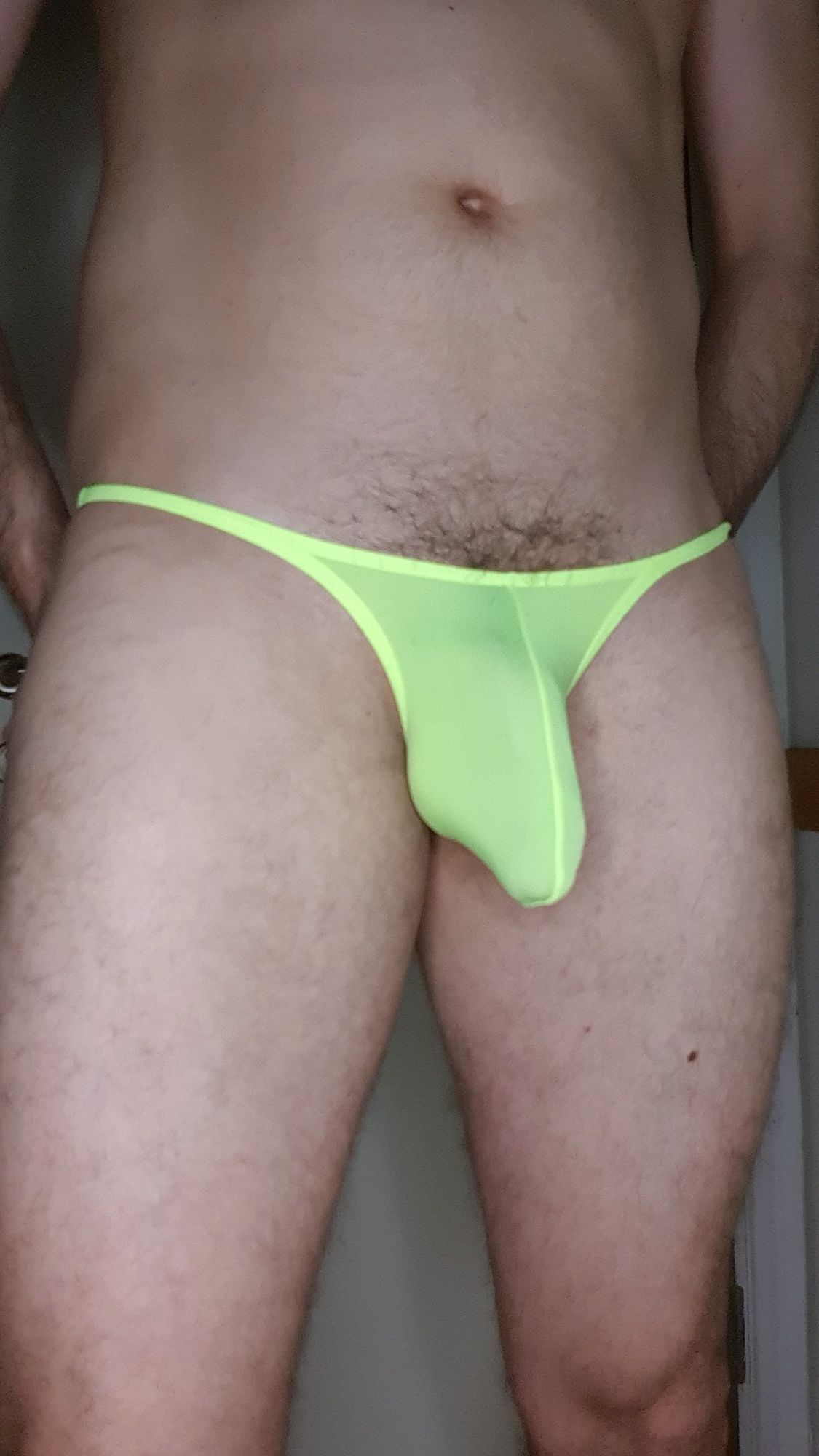 Oiled Bulge in yellow briefs #32