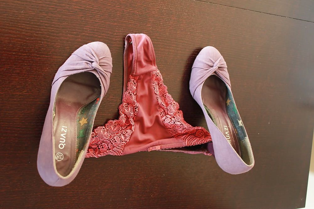 Violet heels, panties, bra, pantyhose #40