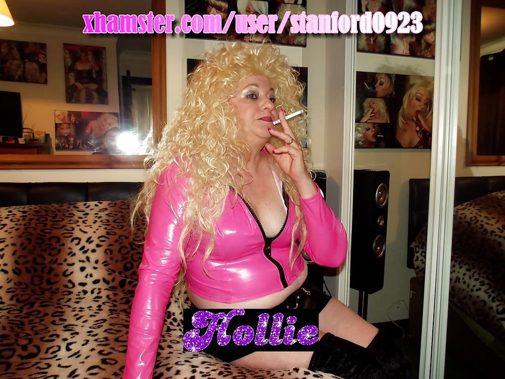 HOLLIE AT HOME WITH CUSTOMER #2