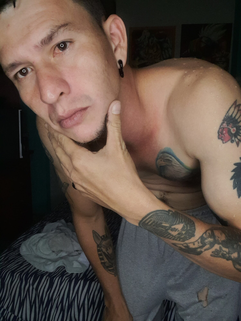 Yo en mi habitacion #20