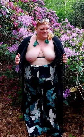 test gallery to try out new upload bbw wife miss lizz         