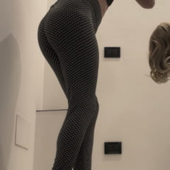 My foto in leggings