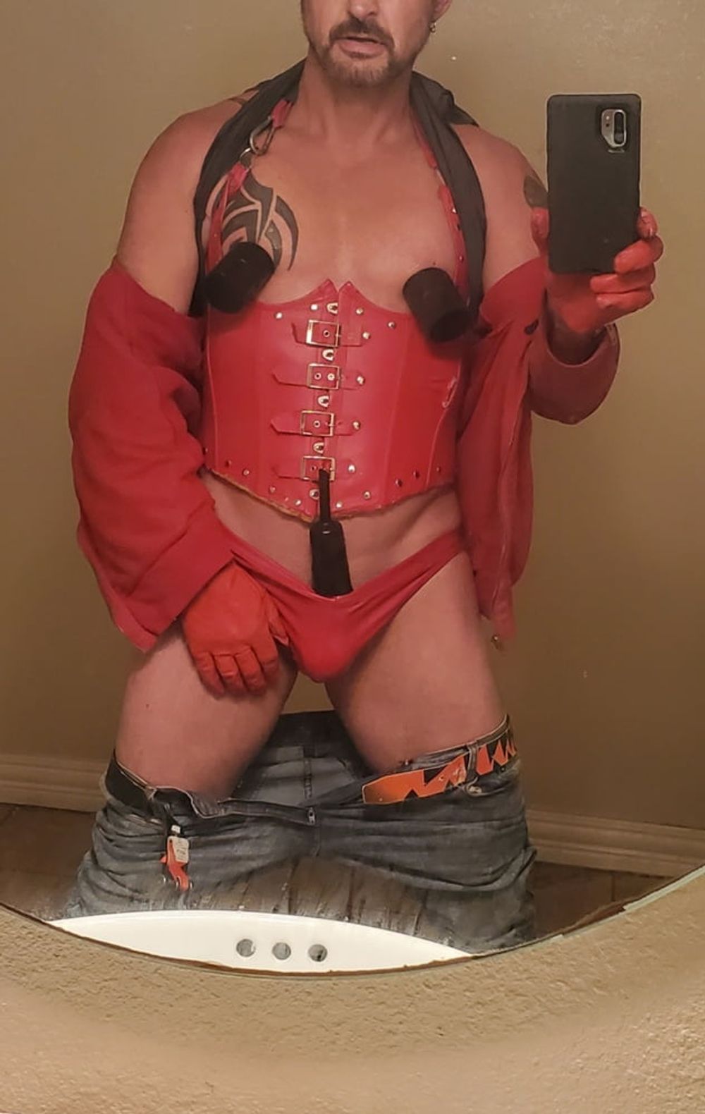 Red corset &amp; gloves #2