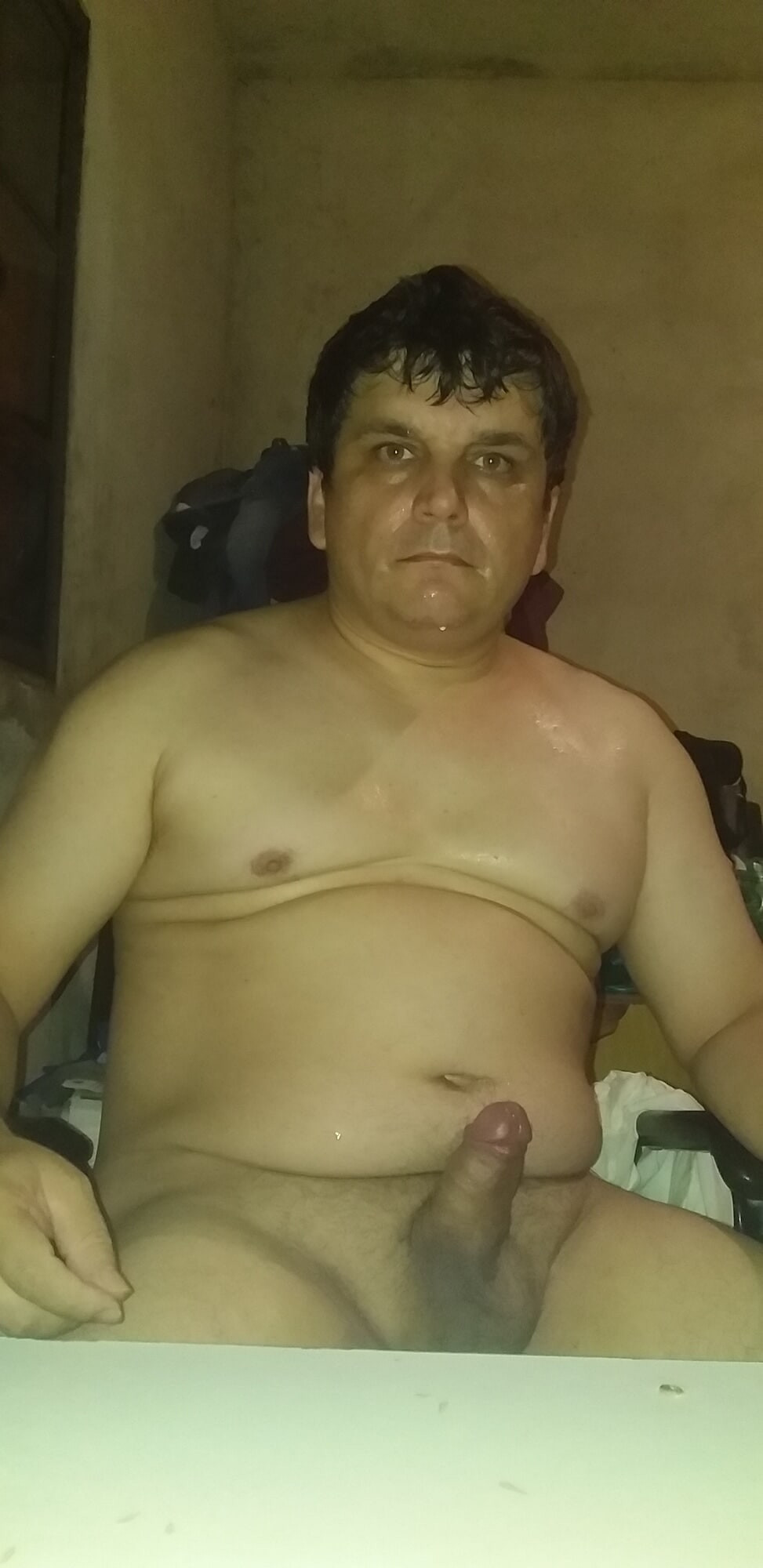 Quero fude uma buceta ate dia 1 de janeiro de 2025