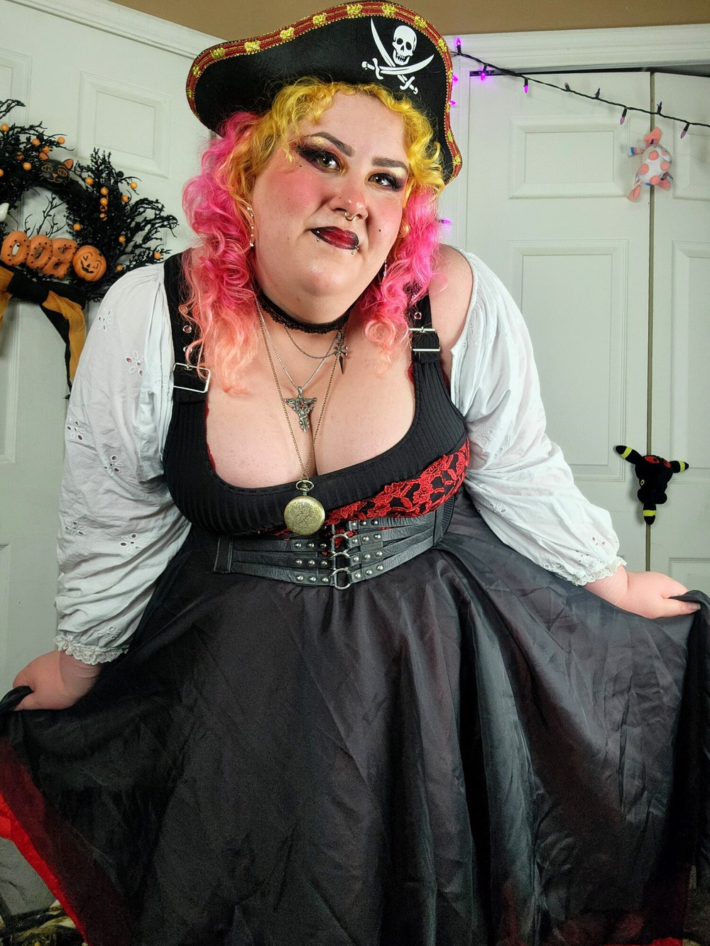 Sexy Pirate Halloween Costume #19