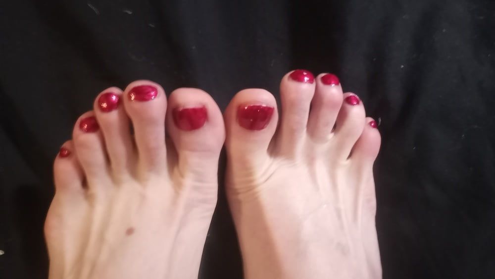 Fresh Pedicure in Deep Red #3