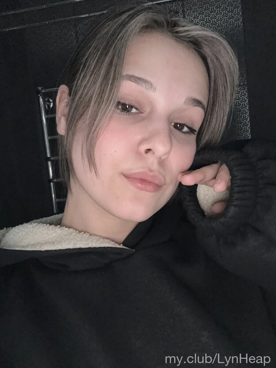 Lilly  Free Photos #15