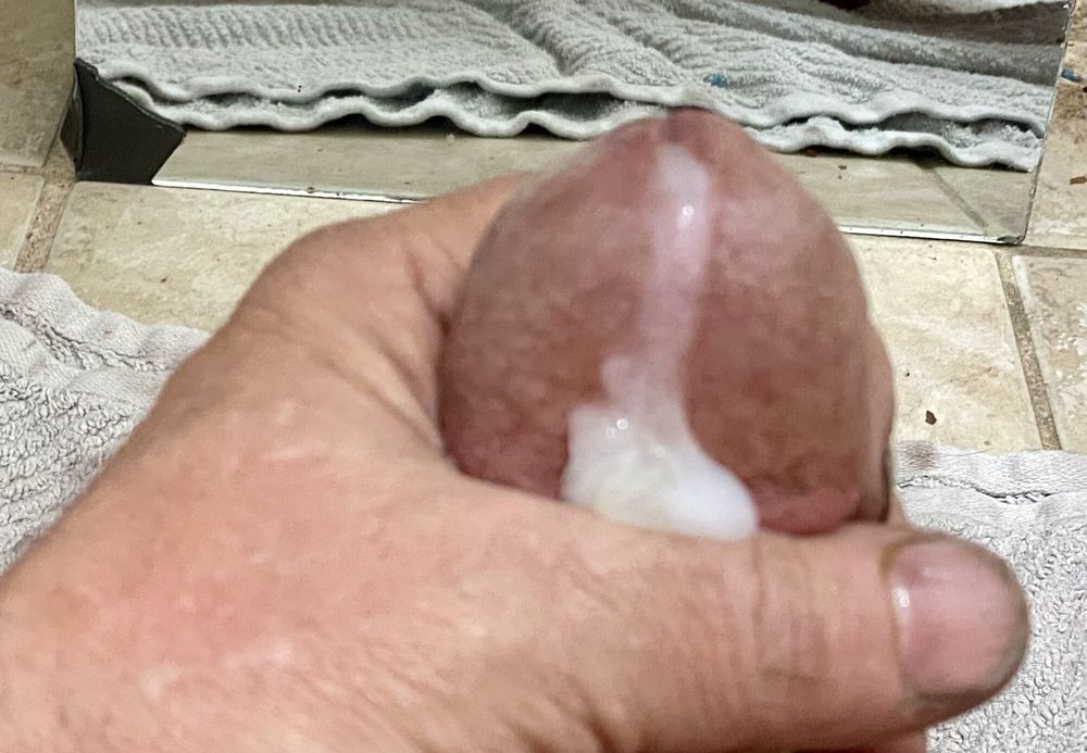 Close Up Cumming #12