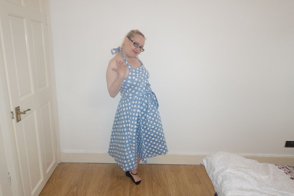 50&#039;s style dress with vintage nylon stockings #5