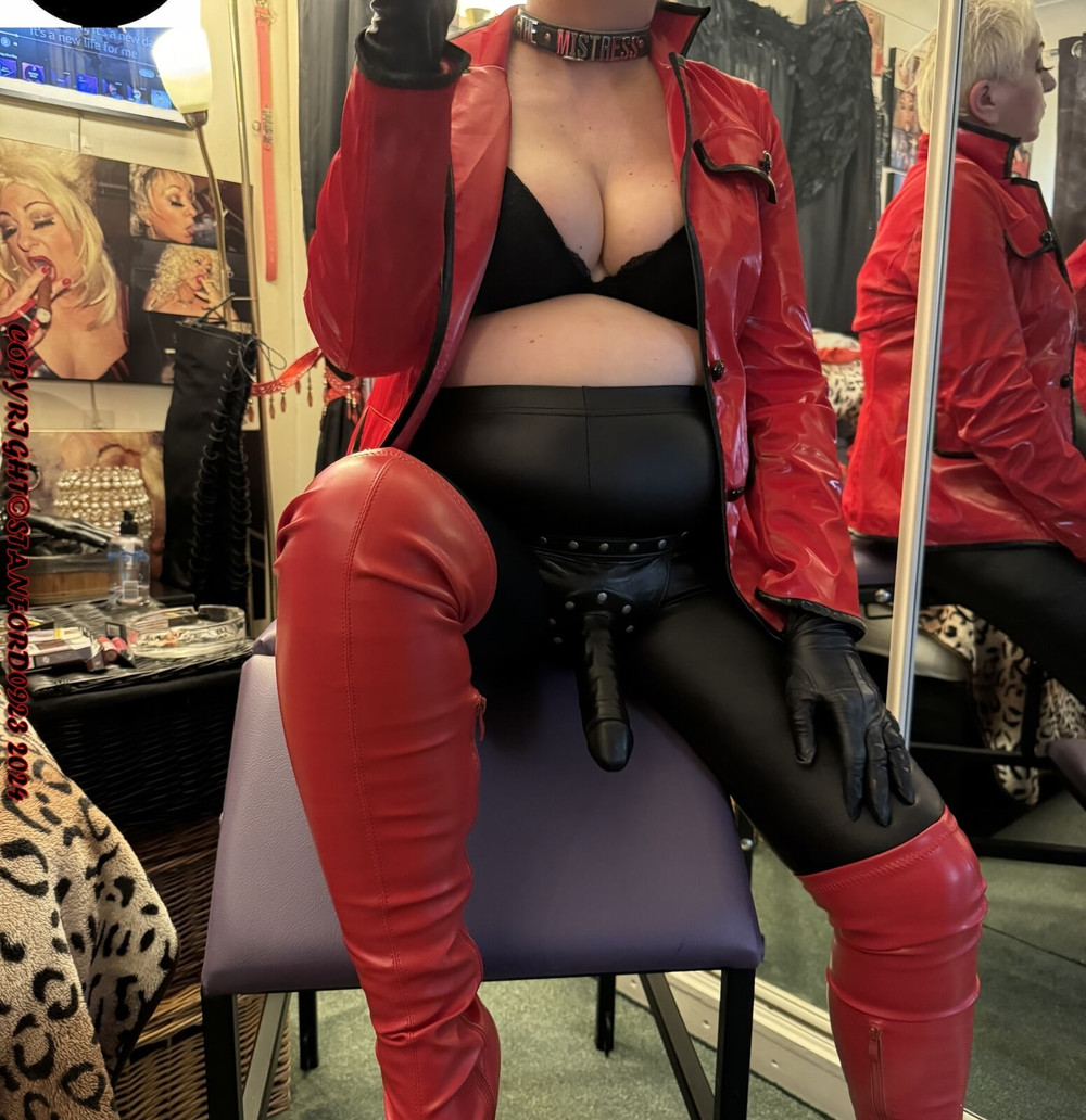 FEMALE DOMINATION #46