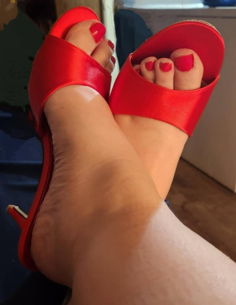 Feet & Footwear 1 #10