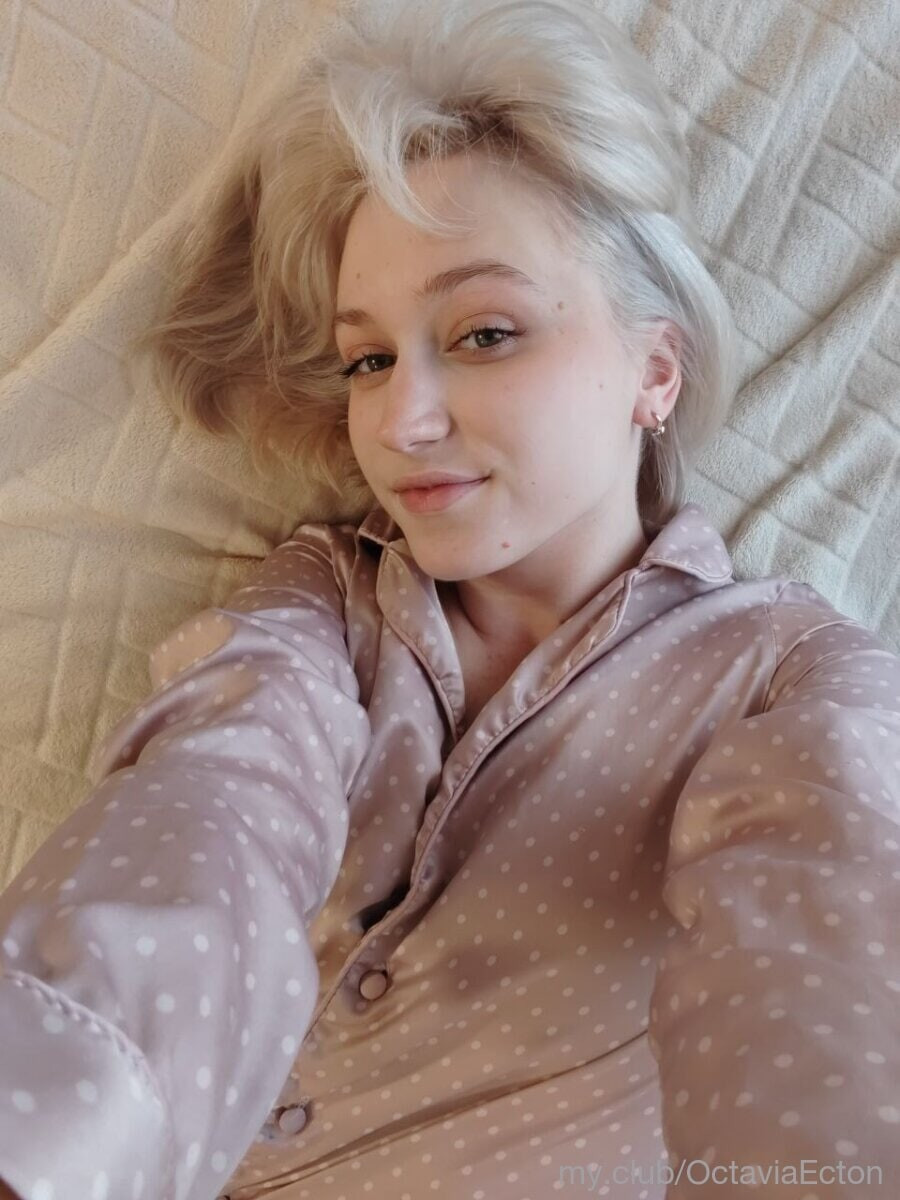 Leila  Free Photos #59