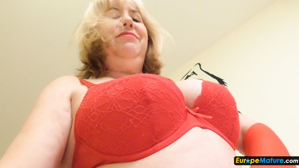 Blonde BBW mature toying her pussy #14