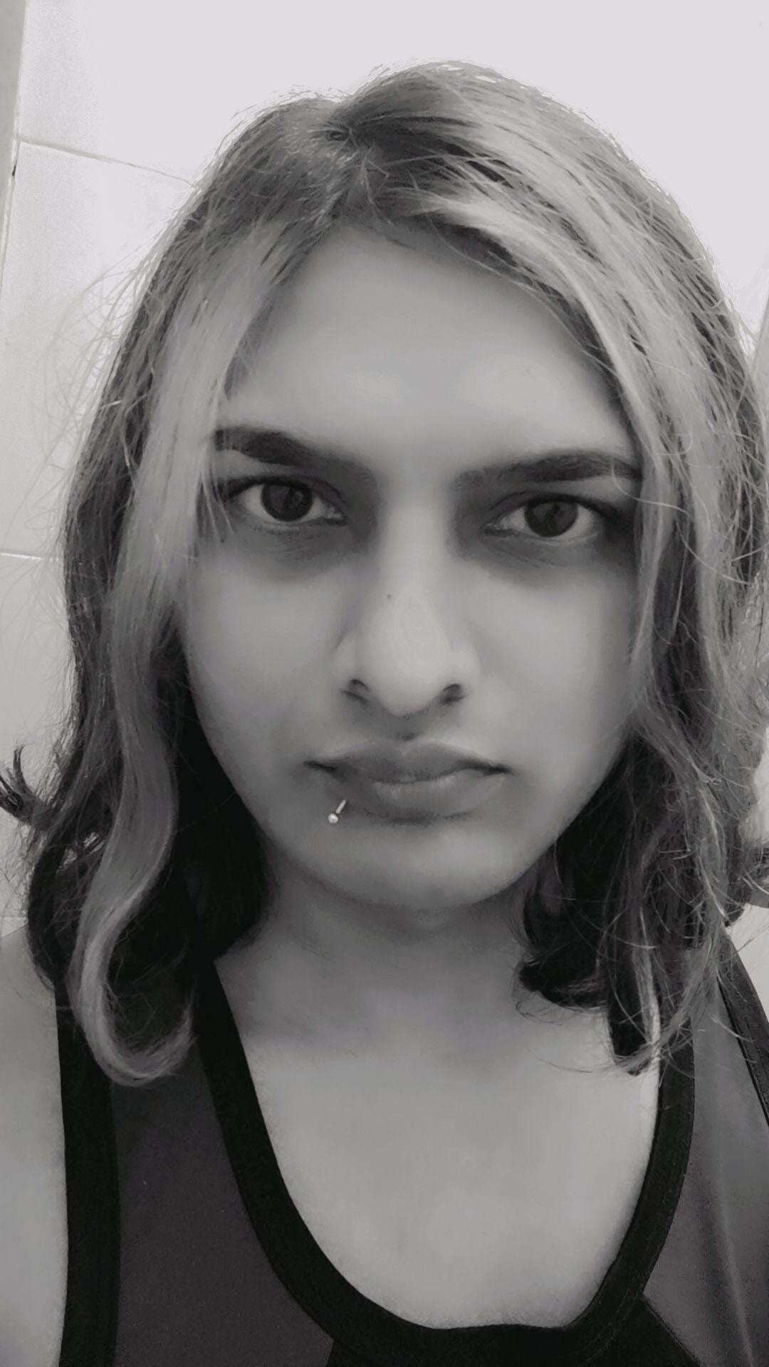 Zoya shezadi in a happy birthday gift in a toilet