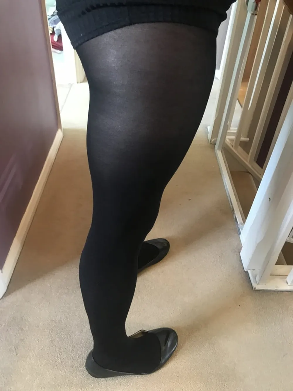 Black seamless tights & tight short skirt #40