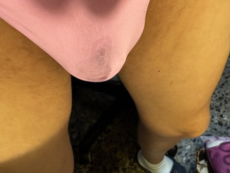 Leggins y braguitas rosas