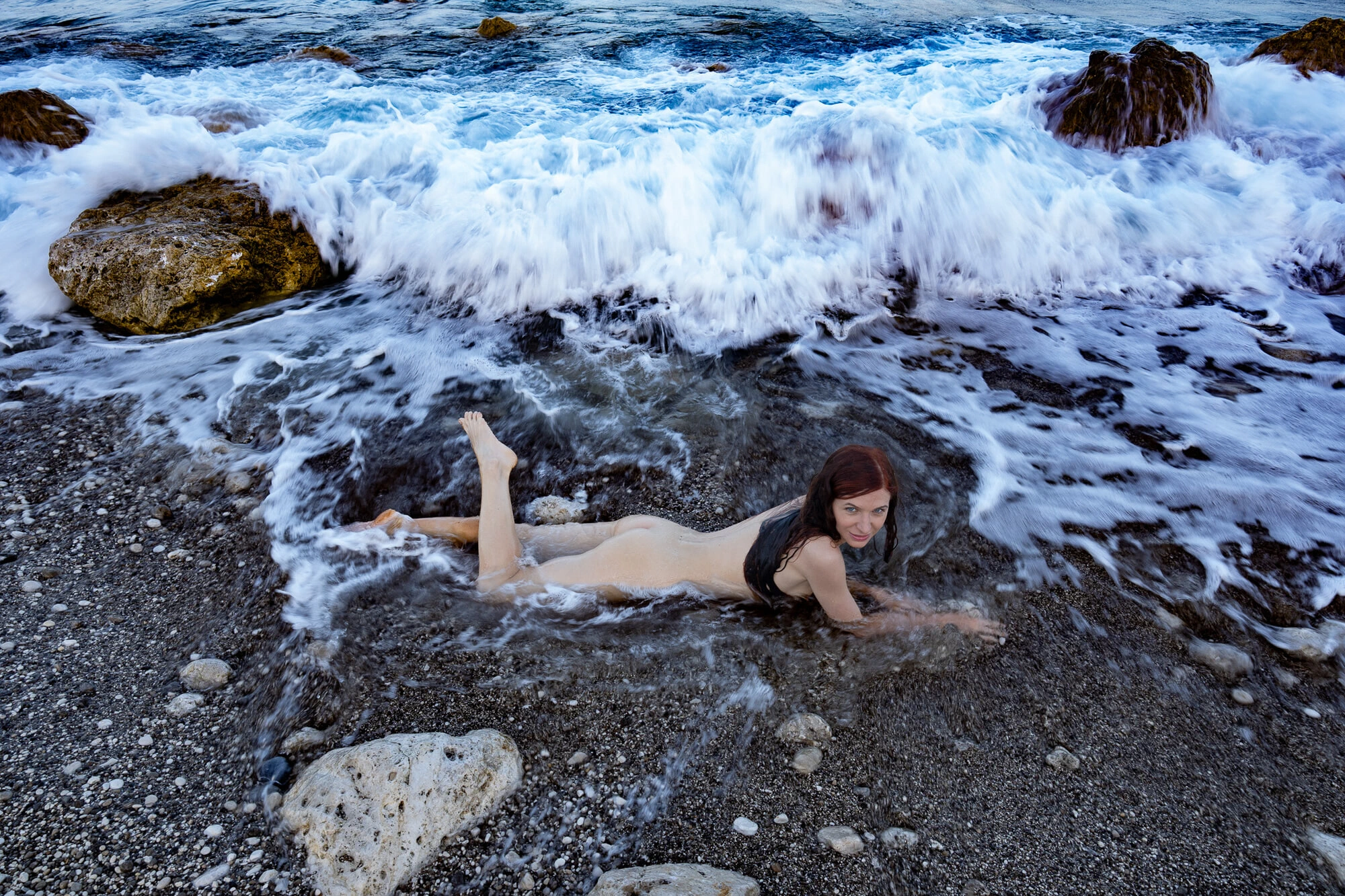 Lina Arian by the sea